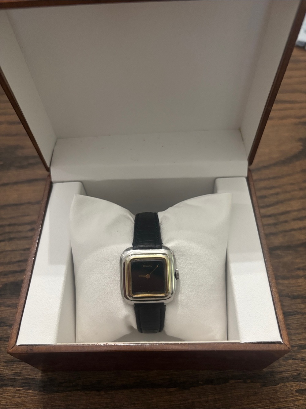 Vintage Seiko 11-4290 Mechanical Wind-Up